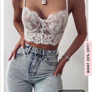 White Fox Bustier and Mom Jeans Outfit, XL
